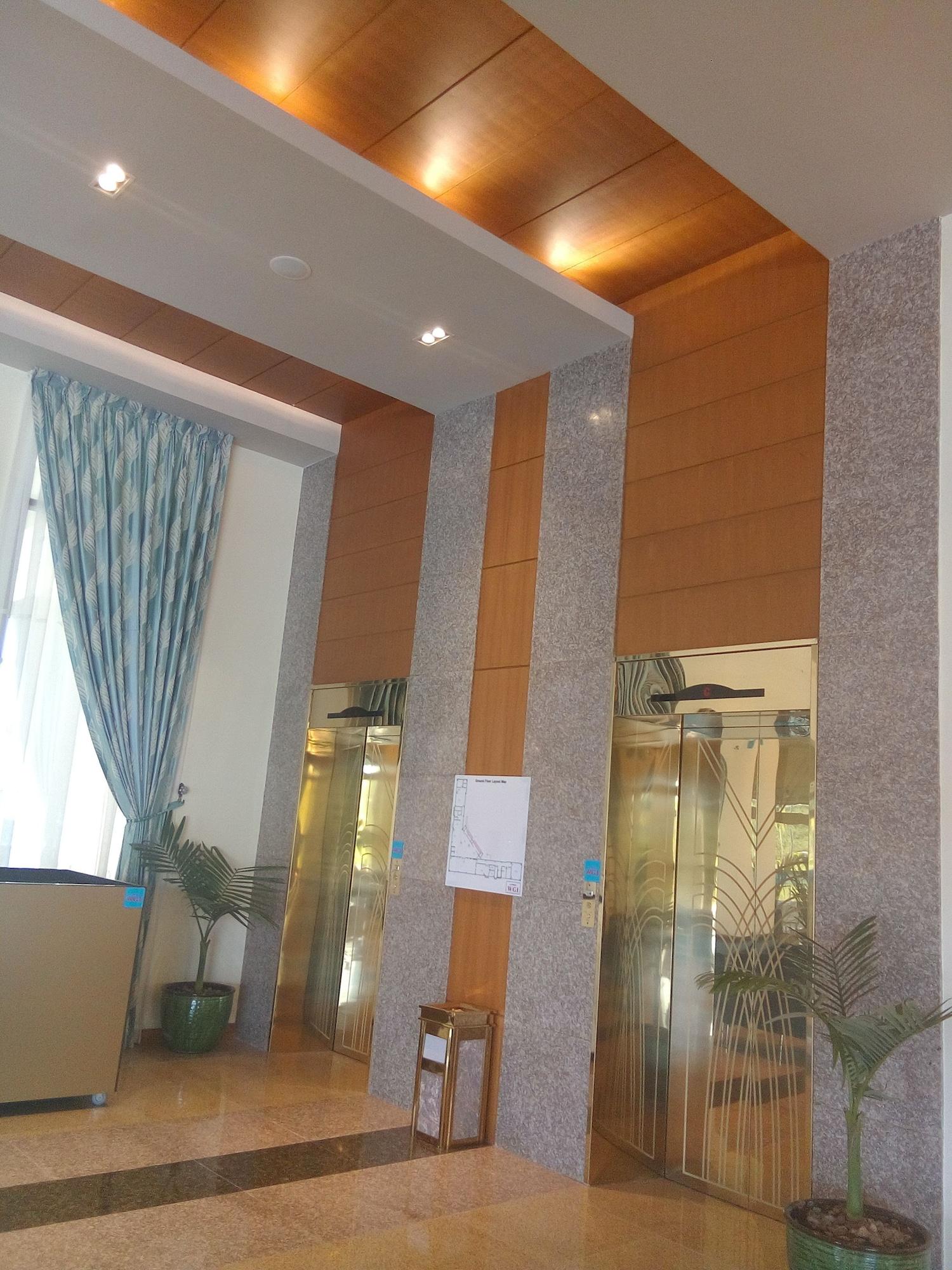 Vegas Hotel - Nay Pyi Taw Naypyidaw Εξωτερικό φωτογραφία