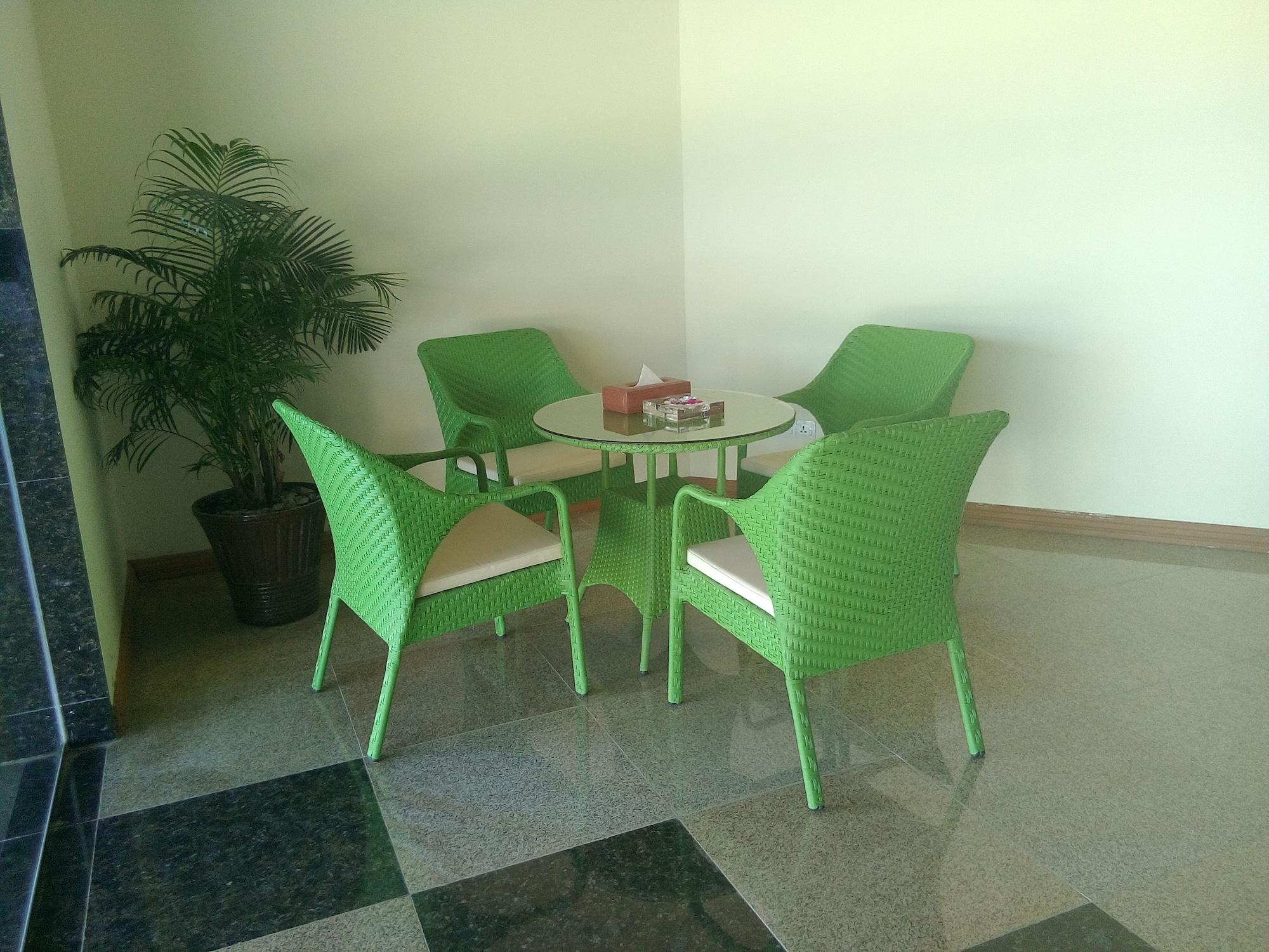 Vegas Hotel - Nay Pyi Taw Naypyidaw Εξωτερικό φωτογραφία